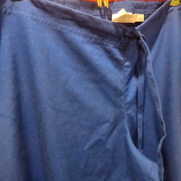 DICKIES women's royal blue scrubs pants size M short NWT - Picture 7 of 10
